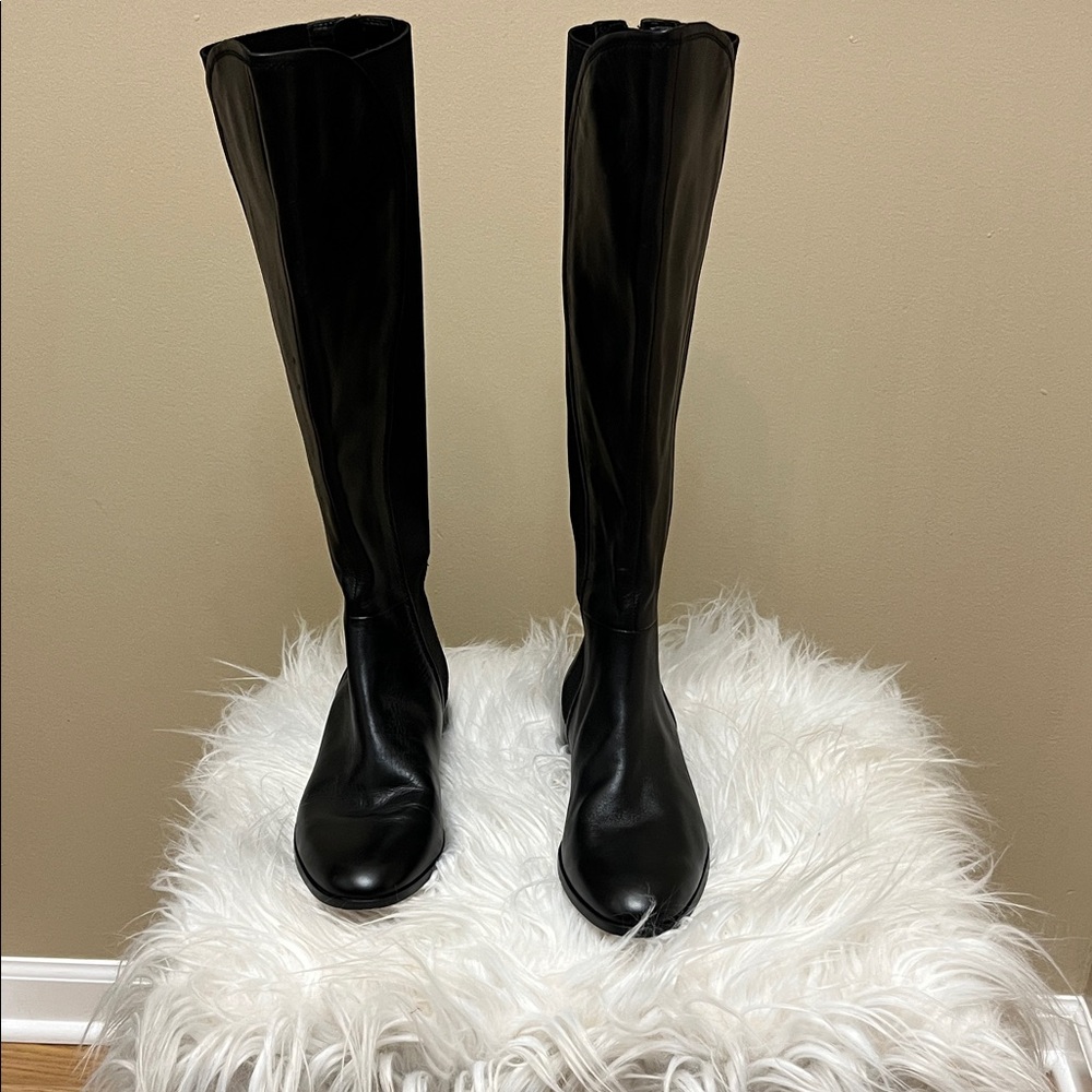 Louise et Cie Women Valley Elastic Back Knee High Leather Black Boots. Size 9.5.